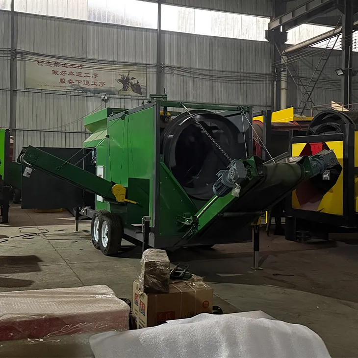 Compost trommel screen machine screening compost into fine and coarse fractions