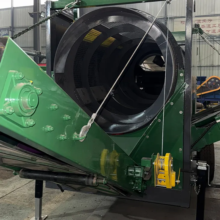 Compost trommel screen machine screening compost into fine and coarse fractions